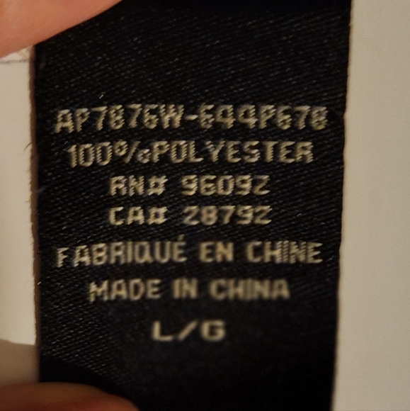 Geometric Design Black and White Blouse - Picture 6 of 6